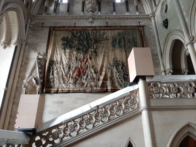 Arundel Castle tapestry installation by the Constantine team