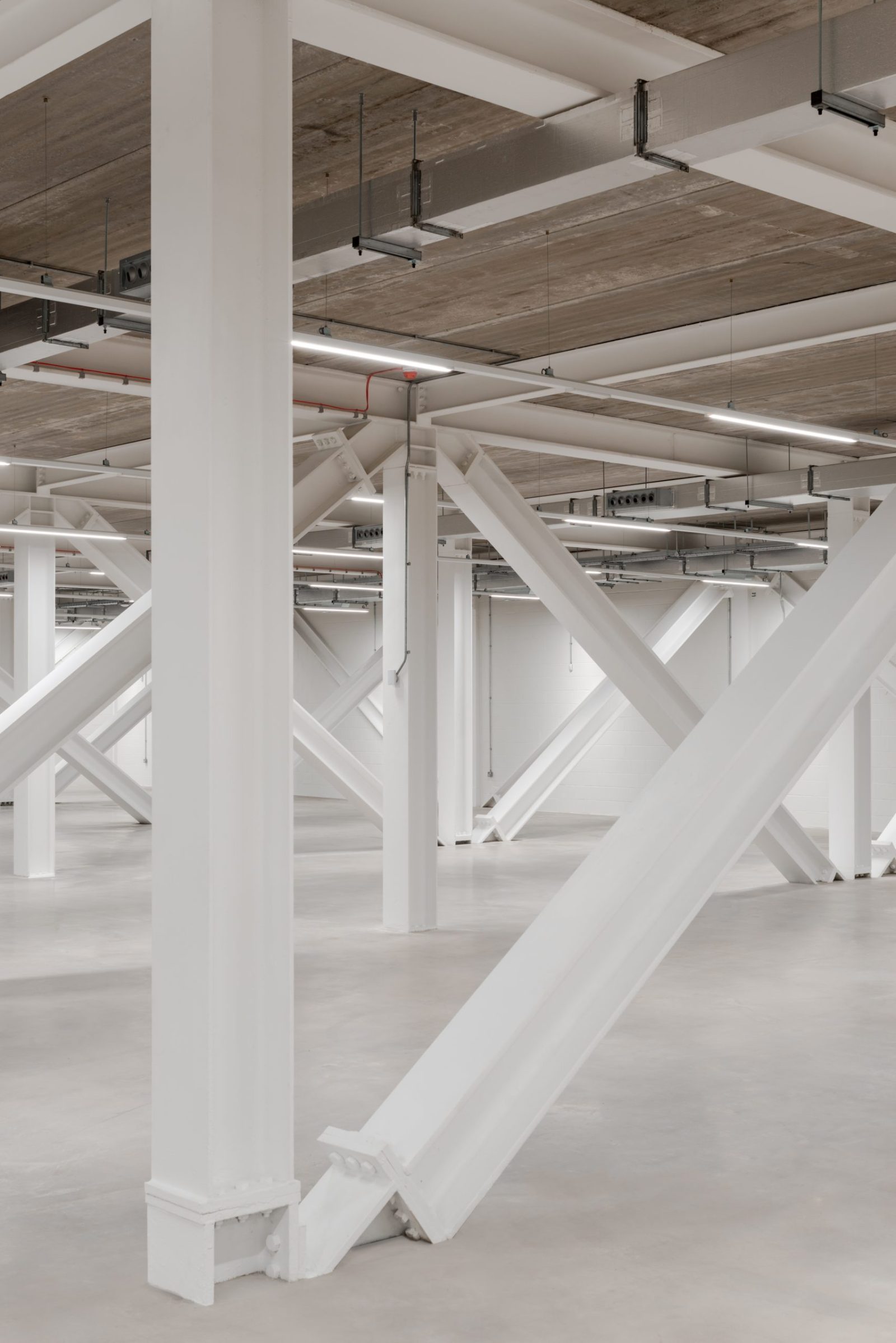 Constantine London West - Secure Art Storage